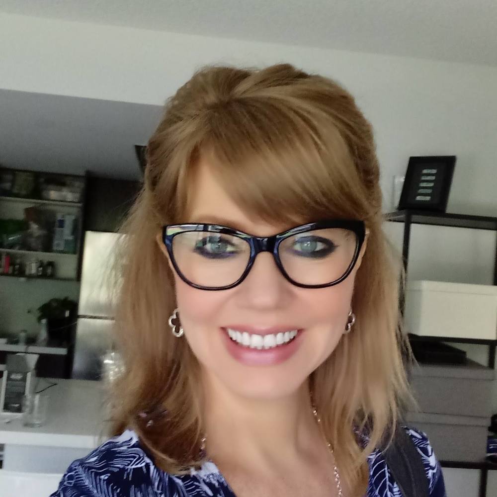 Meet your Posher, Pamela